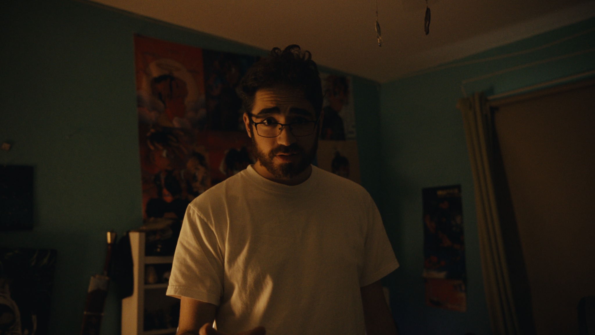 Babysitting short film still 5